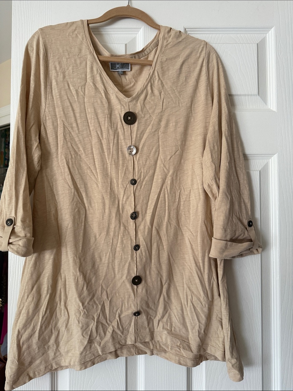 Fun shirt over jeans size xl